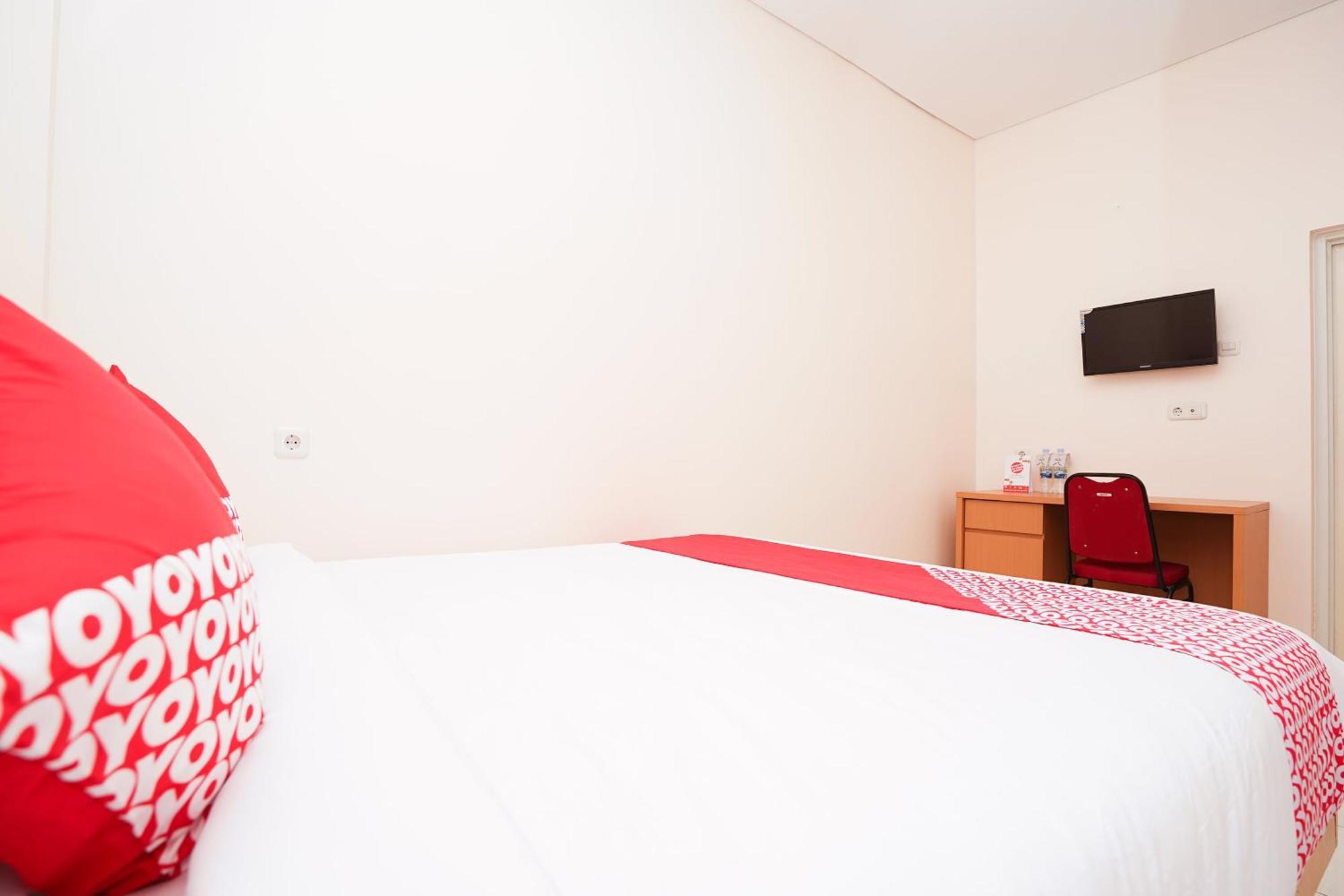 Oyo 782 Menjangan Residence At Citraland 1 Σουραμπάγια Εξωτερικό φωτογραφία